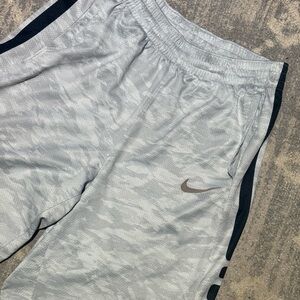 Nike DRI-FIT Gray Camo Athletic Shorts YOUTH XL